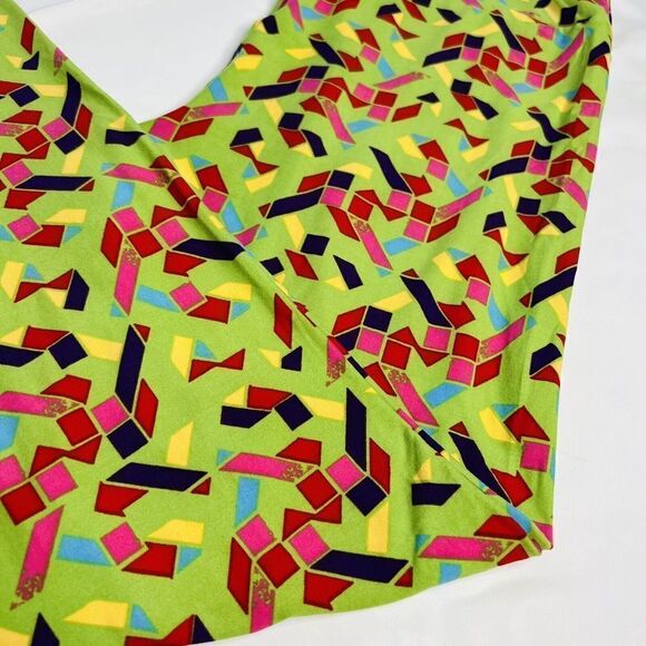 LulaRoe Leggings Tall & Curvy Geometric Colorful Green Blue Red Blue Black 0704 - Picture 2 of 5